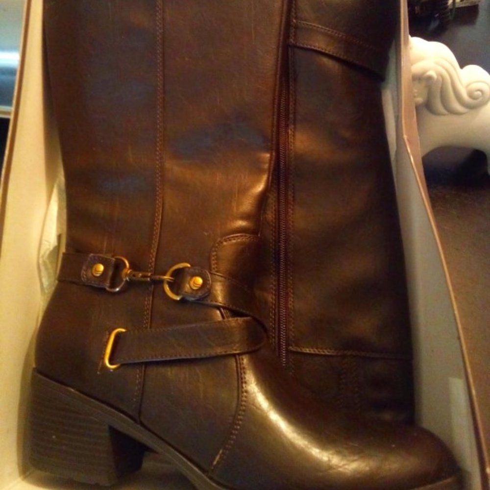 Whisper Expresso Mus Wide Calf High Boots Size 11 Wide by Life Stride